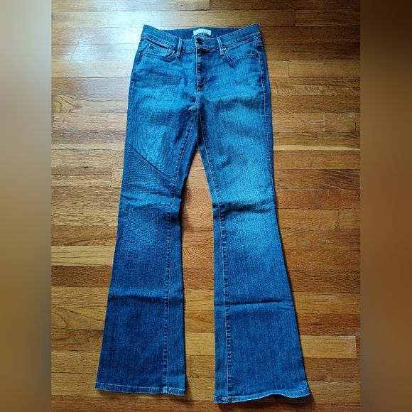 Women's and Taylor loft flair leg jeans size 6/28 - Picture 1 of 4
